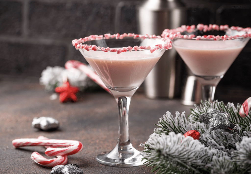 holiday drink recipes: Peppermintinis with crushed candy cane rim